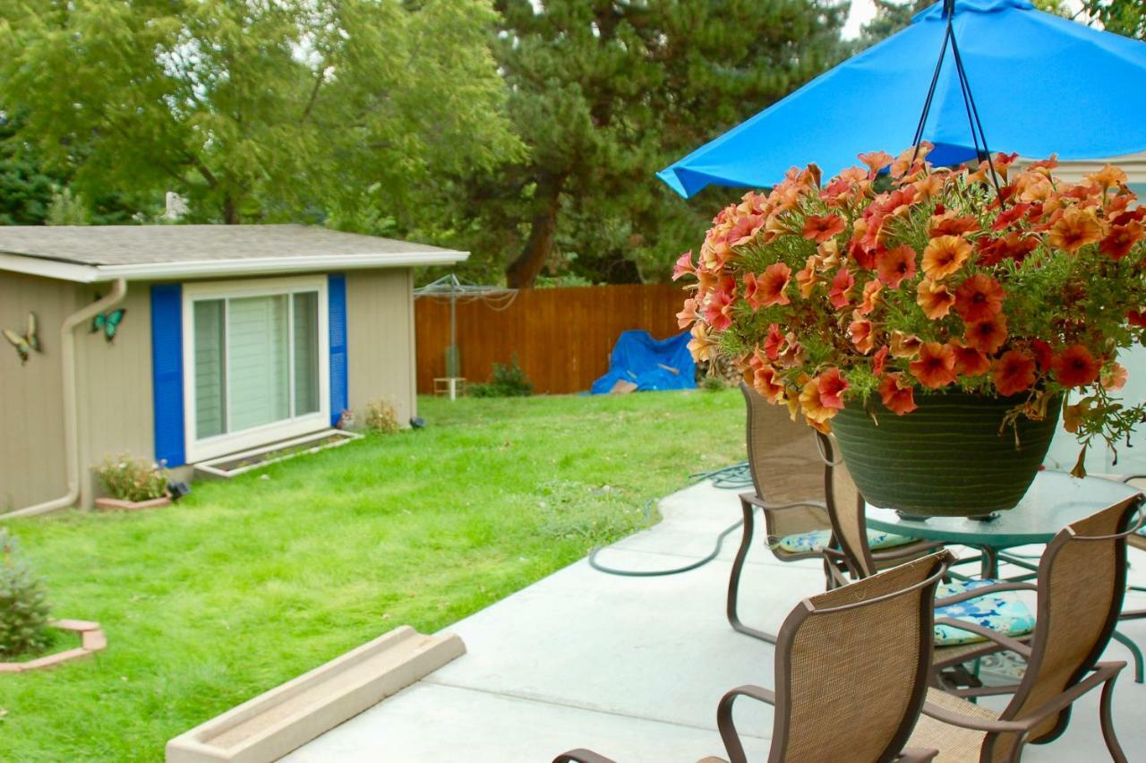 Blue Bear Den 3BR 2BA DTC Private Apt Hot Tub Exterior foto