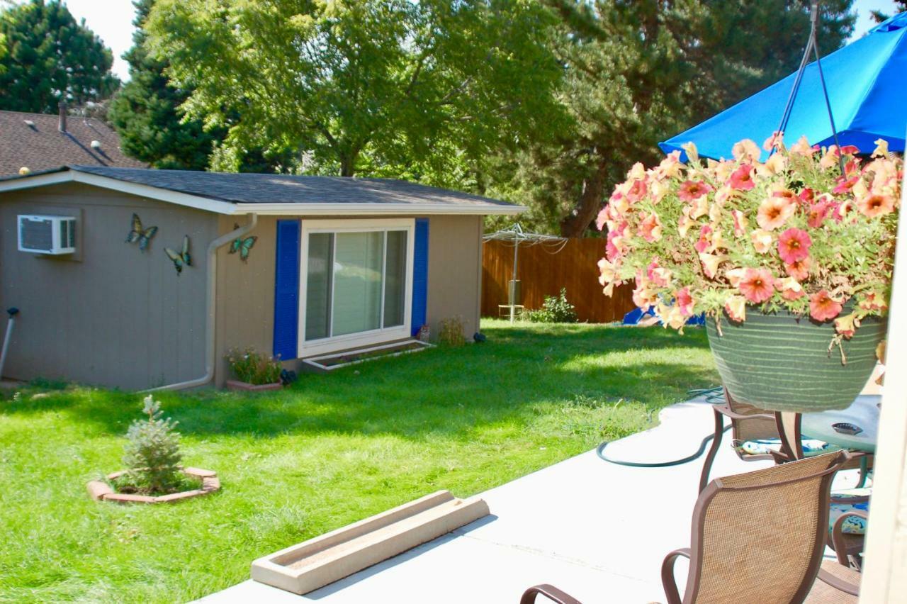Blue Bear Den 3BR 2BA DTC Private Apt Hot Tub Exterior foto